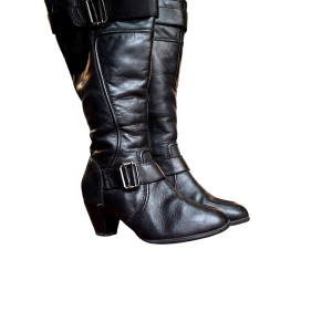 Bota hebillas