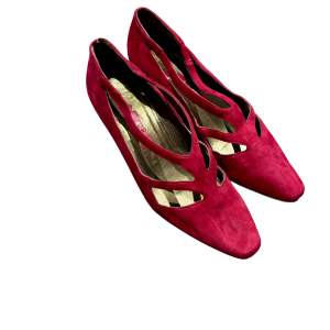 Zapato vintage gamuza roja